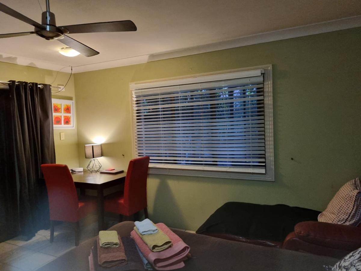 Homestay At Julie'S Cairns Luaran gambar