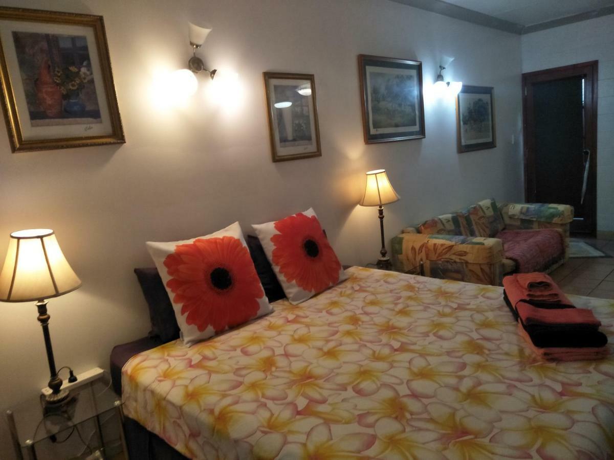 Homestay At Julie'S Cairns Luaran gambar
